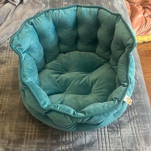 Dog bed